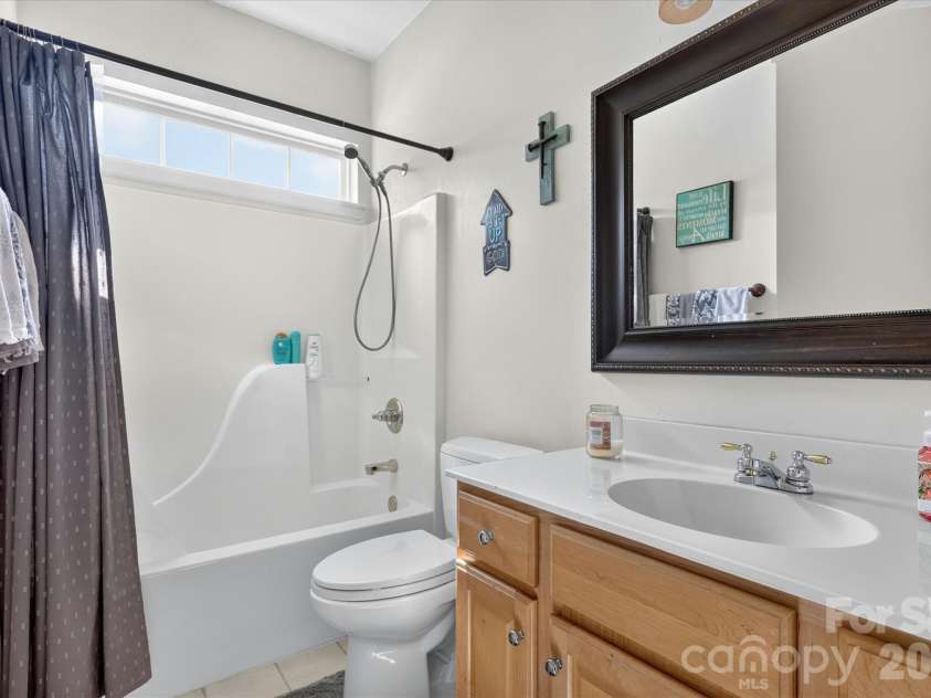 570 Surry Trace Circle, Concord, NC 28027.  MLS# CAR4400588, YatesRealty ID 43481. 