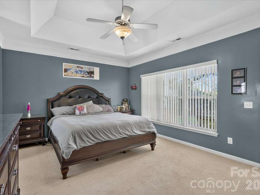 570 Surry Trace Circle, Concord, NC 28027.  MLS# CAR4400588, YatesRealty ID 43481. 
