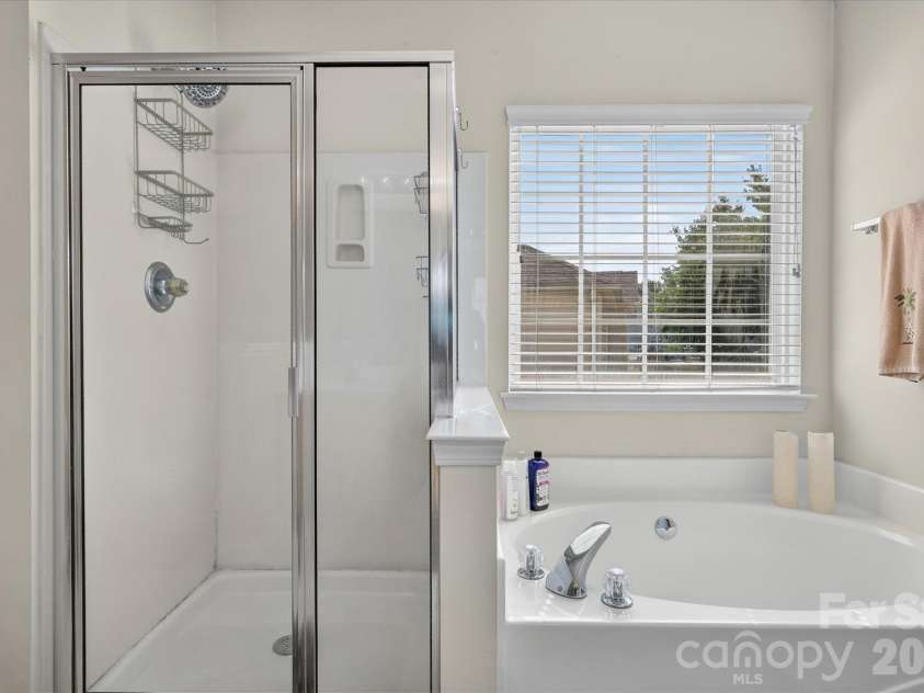 570 Surry Trace Circle, Concord, NC 28027.  MLS# CAR4400588, YatesRealty ID 43481. 