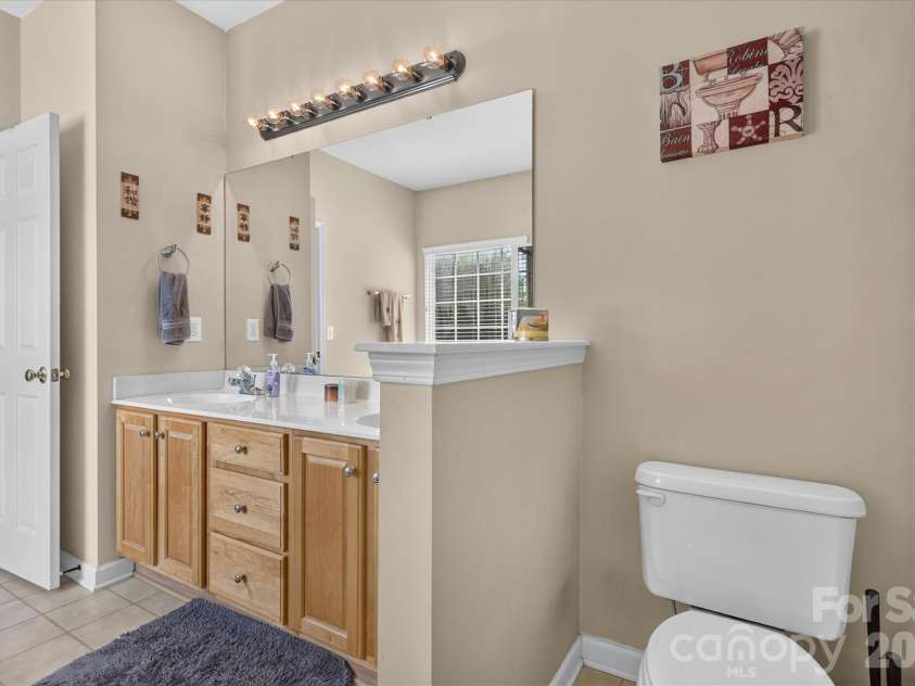 570 Surry Trace Circle, Concord, NC 28027.  MLS# CAR4400588, YatesRealty ID 43481. 
