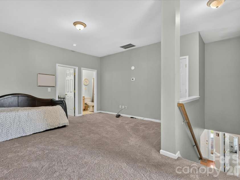 570 Surry Trace Circle, Concord, NC 28027.  MLS# CAR4400588, YatesRealty ID 43481. 