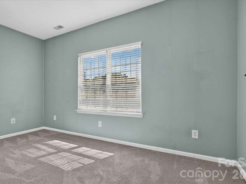 570 Surry Trace Circle, Concord, NC 28027.  MLS# CAR4400588, YatesRealty ID 43481. 