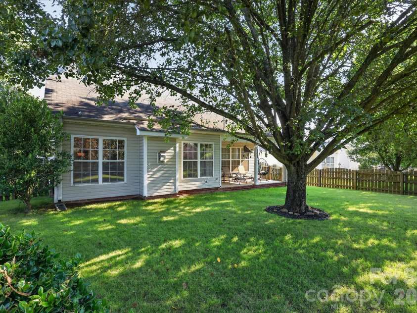 570 Surry Trace Circle, Concord, NC 28027.  MLS# CAR4400588, YatesRealty ID 43481. 