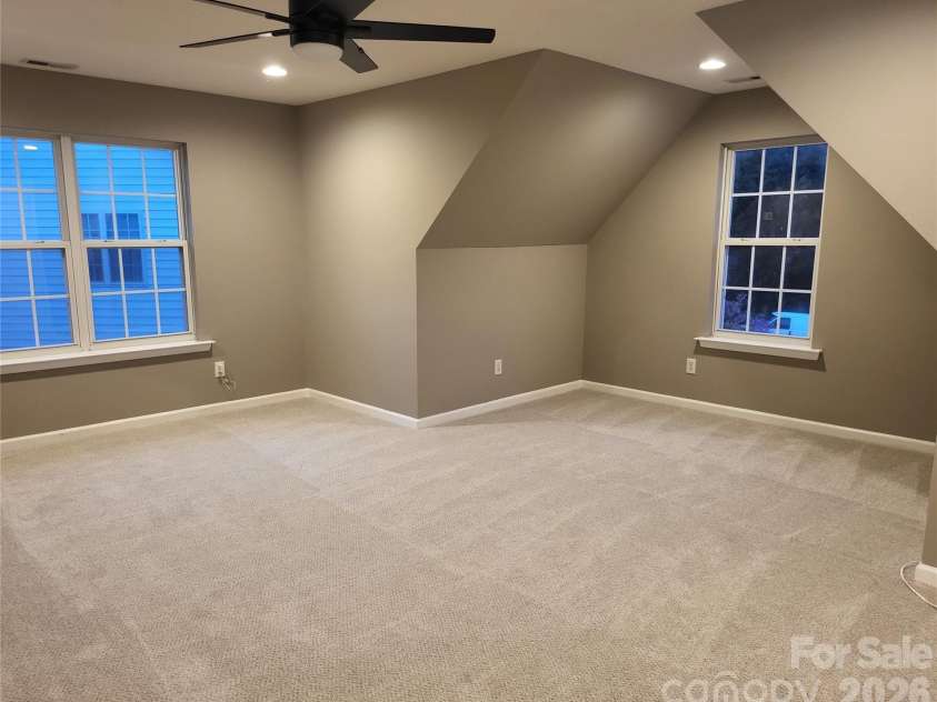 12101 Carolina Oak Circle, Charlotte, NC 28273.  MLS# CAR4365632, YatesRealty ID 43483. Bonus/5th Bedroom