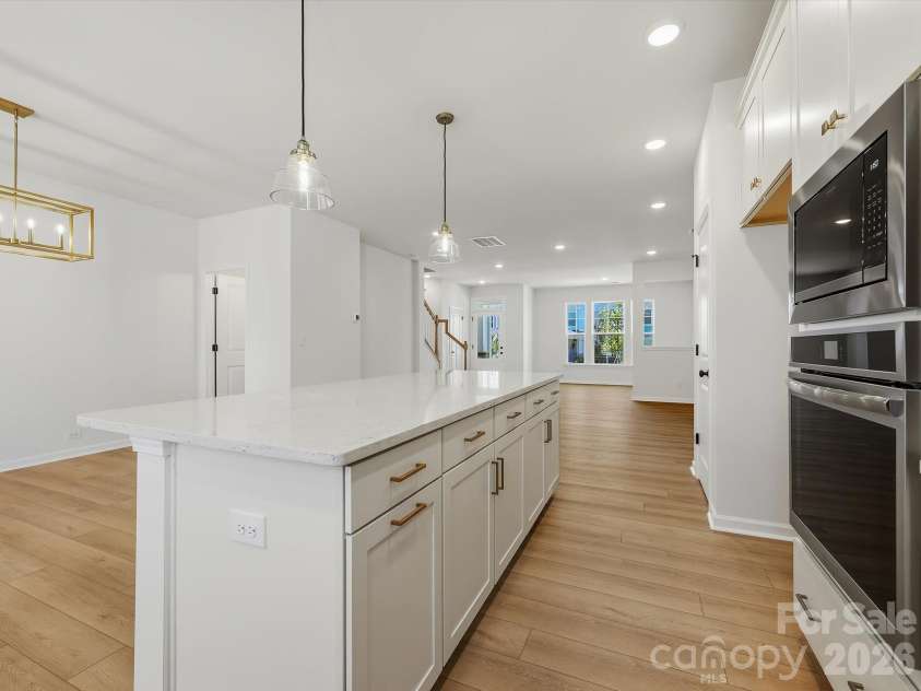 10024 Mamillion Drive, Huntersville, NC 28078.  MLS# CAR4399960, YatesRealty ID 43484. 