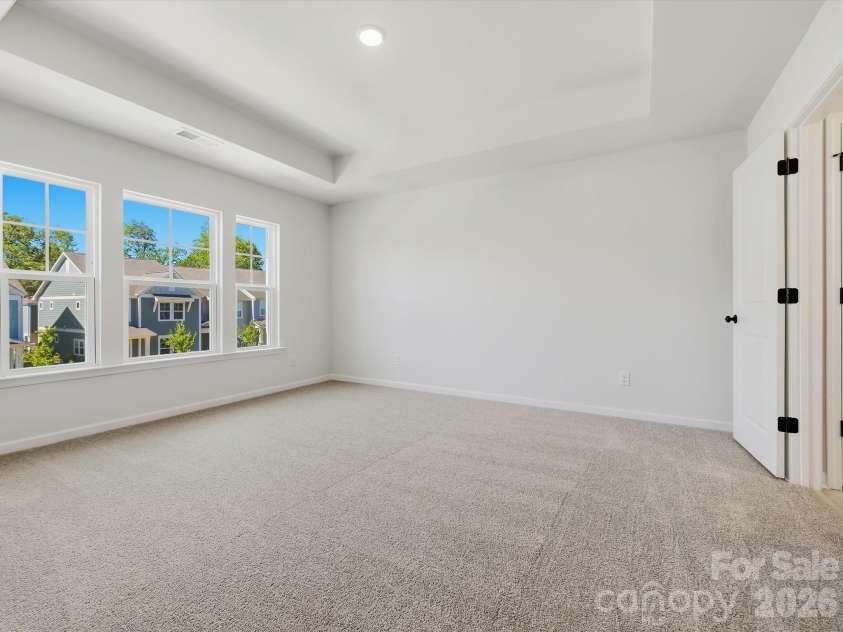 10024 Mamillion Drive, Huntersville, NC 28078.  MLS# CAR4399960, YatesRealty ID 43484. 