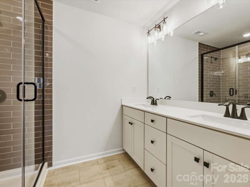 10024 Mamillion Drive, Huntersville, NC 28078.  MLS# CAR4399960, YatesRealty ID 43484. 