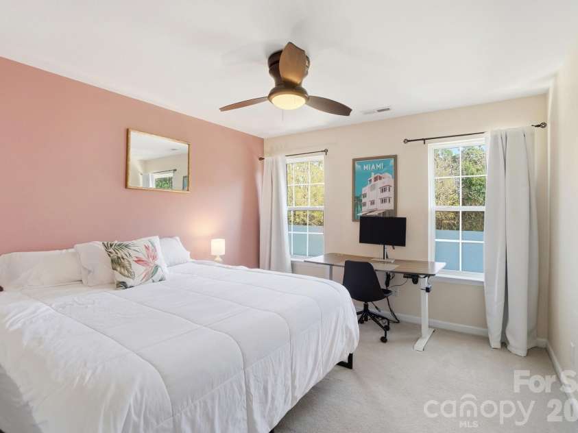 17754 Caldwell Track Drive, Cornelius, NC 28031.  MLS# CAR4405379, YatesRealty ID 43485. 