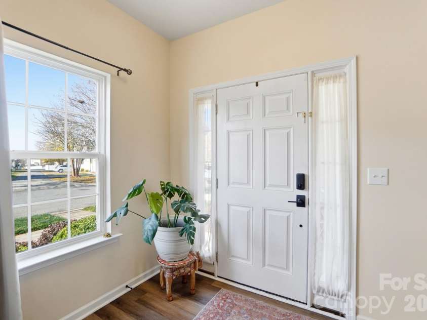 17754 Caldwell Track Drive, Cornelius, NC 28031.  MLS# CAR4405379, YatesRealty ID 43485. 