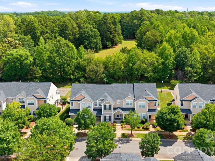 17754 Caldwell Track Drive, Cornelius, NC 28031.  MLS# CAR4405379, YatesRealty ID 43485. 