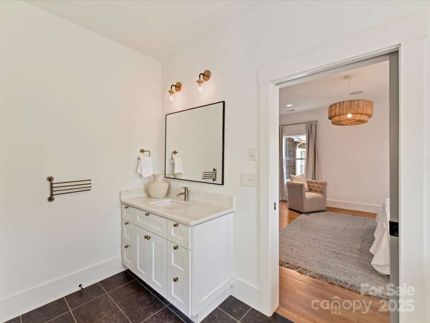 2840 Georgia Avenue, Charlotte, NC 28205.  MLS# CAR4208337, YatesRealty ID 4349. 