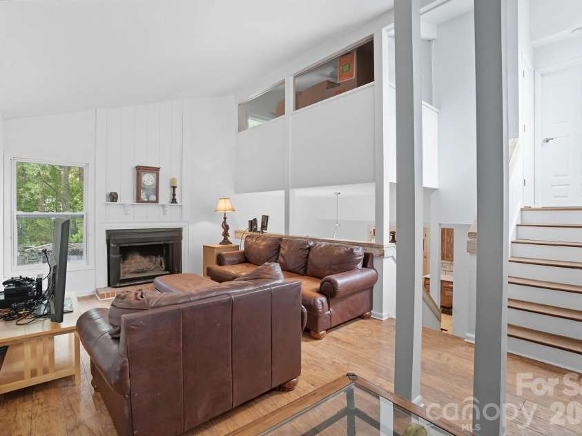 6103 Honeysuckle Lane, Charlotte, NC 28212.  MLS# CAR4310690, YatesRealty ID 4349. 