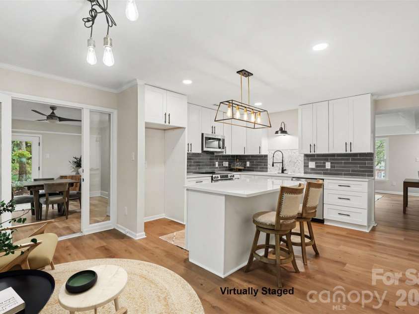 128 Ashbrook Drive, Fort Mill, SC 29715.  MLS# CAR4409887, YatesRealty ID 43495. 