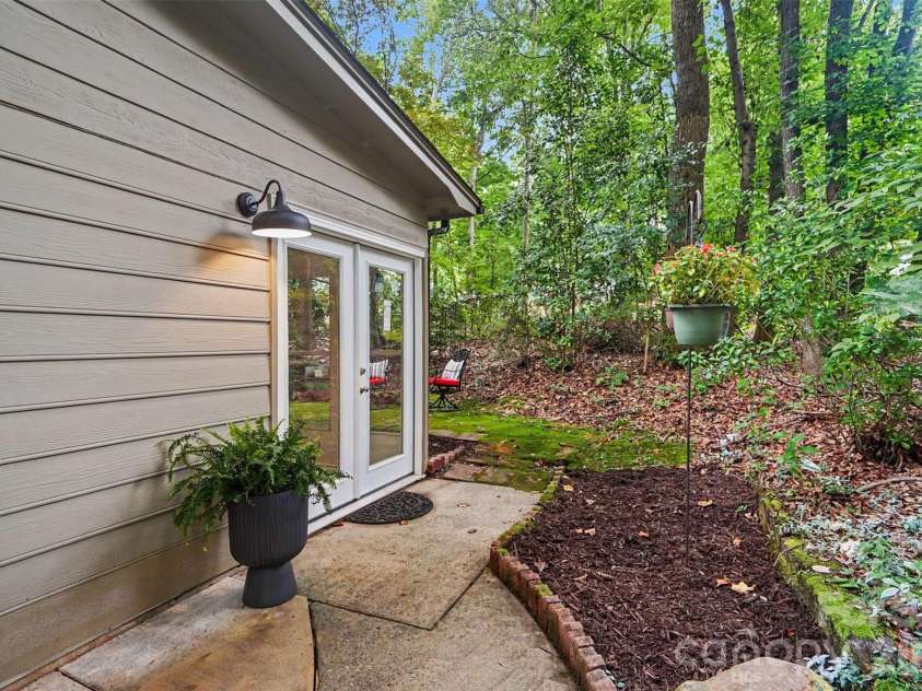 128 Ashbrook Drive, Fort Mill, SC 29715.  MLS# CAR4409887, YatesRealty ID 43495. 