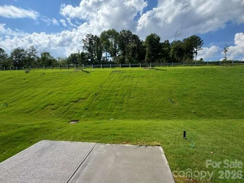 1534 Swallow Tail Drive, Belmont, NC 28012.  MLS# CAR4411105, YatesRealty ID 43496. 