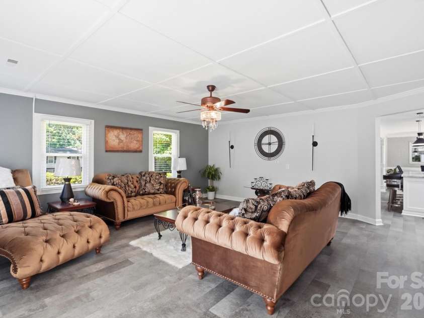 4200 Cerise Drive, Charlotte, NC 28269.  MLS# CAR4408042, YatesRealty ID 43497. 