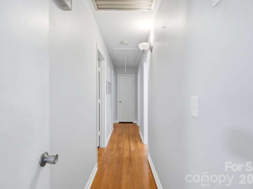 4200 Cerise Drive, Charlotte, NC 28269.  MLS# CAR4408042, YatesRealty ID 43497. 