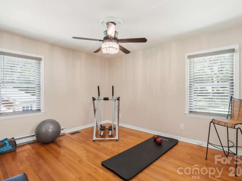 4200 Cerise Drive, Charlotte, NC 28269.  MLS# CAR4408042, YatesRealty ID 43497. Primary Bedroom #1