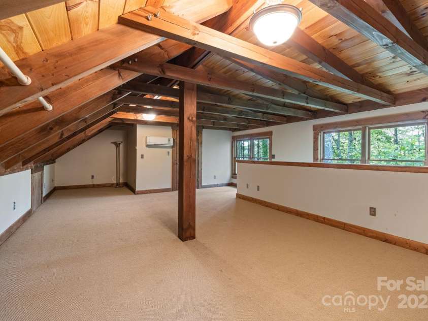 5626 Rocky Falls Lane, Lenoir, NC 28645.  MLS# CAR4266491, YatesRealty ID 435. 