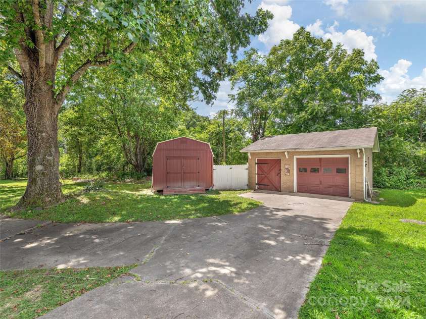 1153 Airport Road, Flat Rock, NC 28731.  MLS# CAR4170827, YatesRealty ID 4350. 