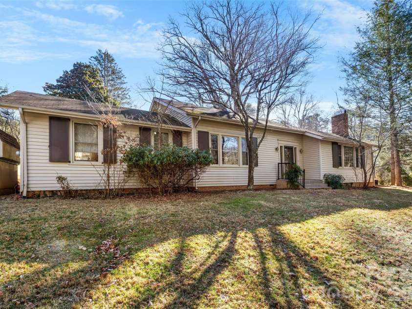 226 School Road, Asheville, NC 28806.  MLS# CAR4352051, YatesRealty ID 4350. 