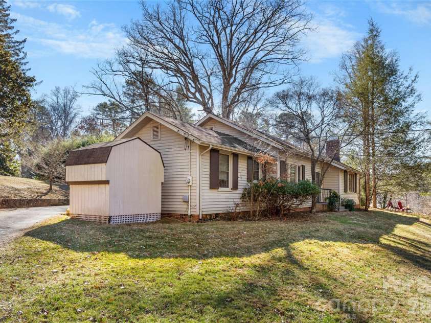 226 School Road, Asheville, NC 28806.  MLS# CAR4352051, YatesRealty ID 4350. 