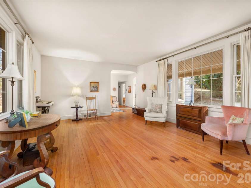 226 School Road, Asheville, NC 28806.  MLS# CAR4352051, YatesRealty ID 4350. 