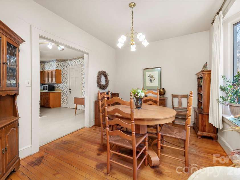 226 School Road, Asheville, NC 28806.  MLS# CAR4352051, YatesRealty ID 4350. 