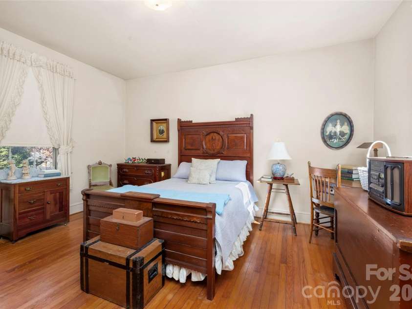 226 School Road, Asheville, NC 28806.  MLS# CAR4352051, YatesRealty ID 4350. 