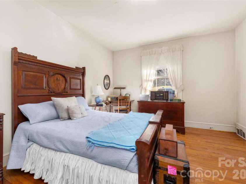 226 School Road, Asheville, NC 28806.  MLS# CAR4352051, YatesRealty ID 4350. 