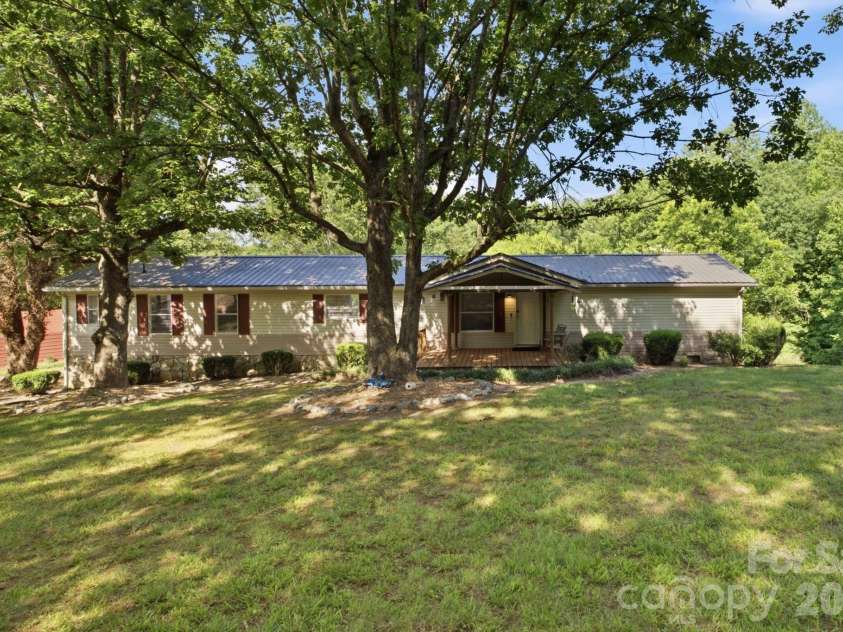 7511 Virginia Ridge, Connelly Springs, NC 28612.  MLS# CAR4393595, YatesRealty ID 43500. 