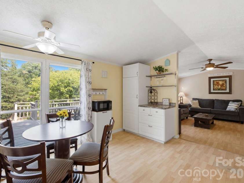 7511 Virginia Ridge, Connelly Springs, NC 28612.  MLS# CAR4393595, YatesRealty ID 43500. 