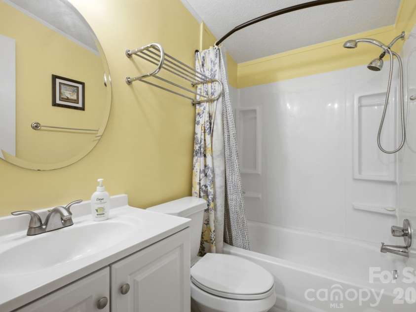 7511 Virginia Ridge, Connelly Springs, NC 28612.  MLS# CAR4393595, YatesRealty ID 43500. 