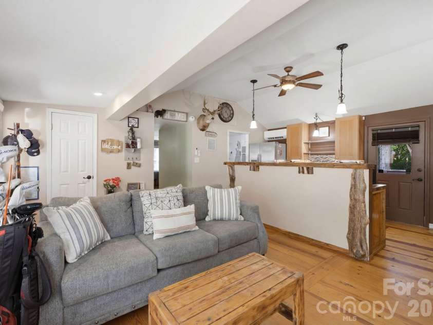 7511 Virginia Ridge, Connelly Springs, NC 28612.  MLS# CAR4393595, YatesRealty ID 43500. 