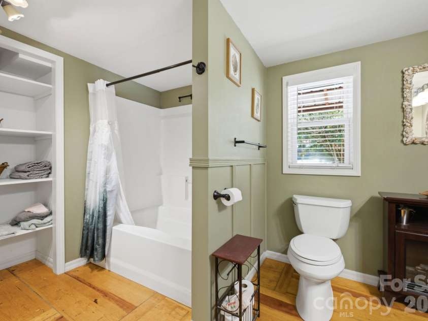 7511 Virginia Ridge, Connelly Springs, NC 28612.  MLS# CAR4393595, YatesRealty ID 43500. 