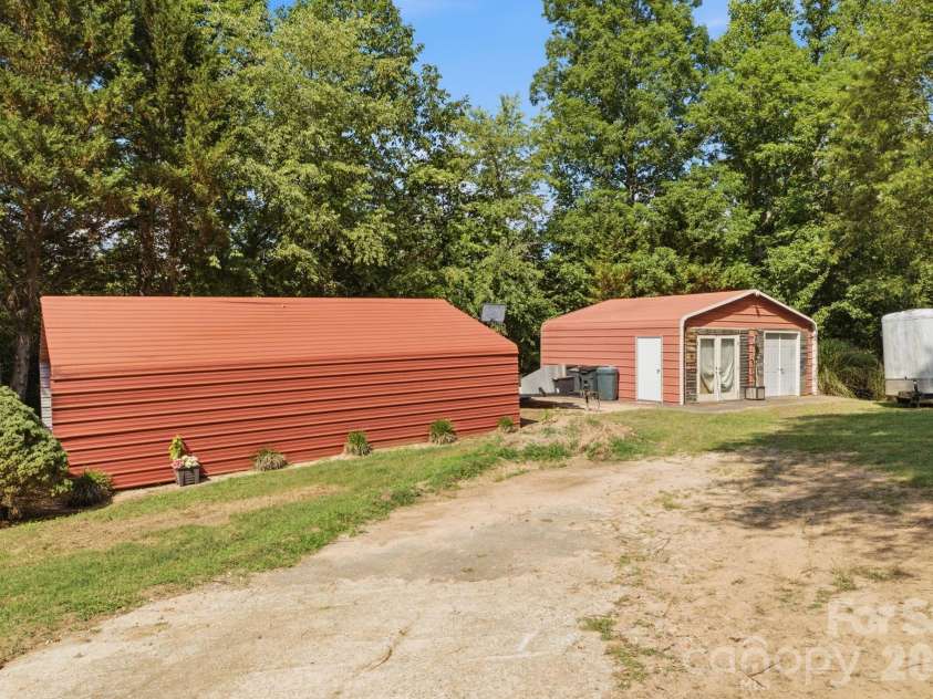 7511 Virginia Ridge, Connelly Springs, NC 28612.  MLS# CAR4393595, YatesRealty ID 43500. 
