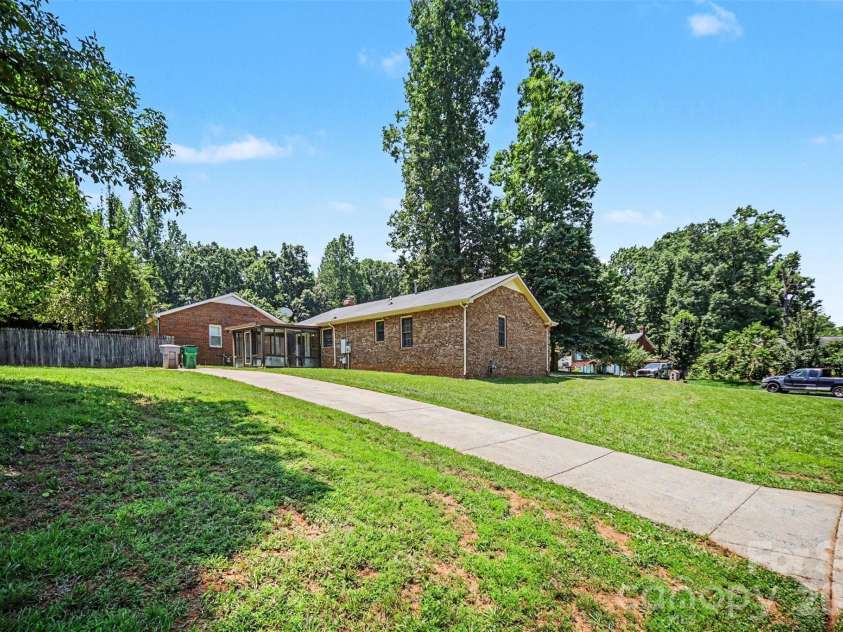 9720 Stillwater Lane, Mint Hill, NC 28227.  MLS# CAR4392489, YatesRealty ID 43501. Back Exterior