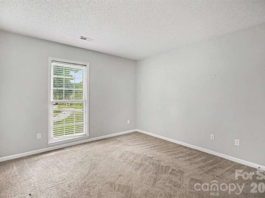 9720 Stillwater Lane, Mint Hill, NC 28227.  MLS# CAR4392489, YatesRealty ID 43501. Bedroom