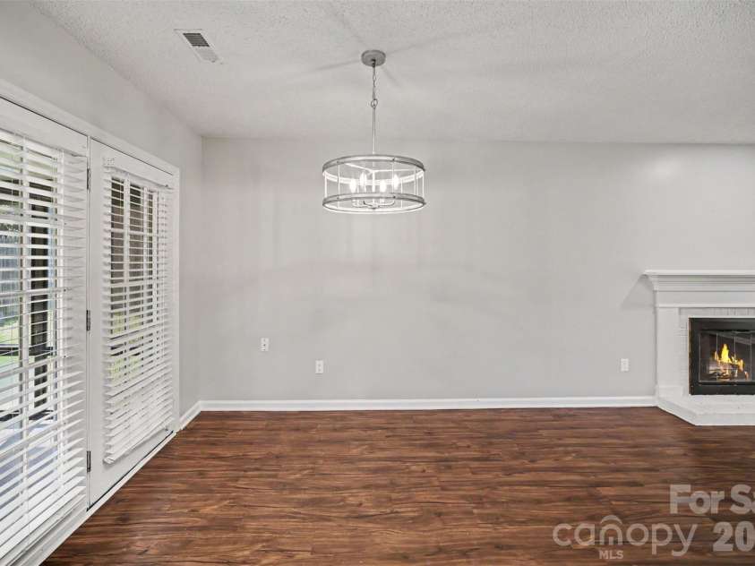 9720 Stillwater Lane, Mint Hill, NC 28227.  MLS# CAR4392489, YatesRealty ID 43501. Dining Area