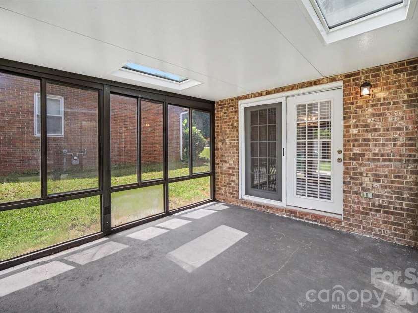 9720 Stillwater Lane, Mint Hill, NC 28227.  MLS# CAR4392489, YatesRealty ID 43501. Enclosed Patio