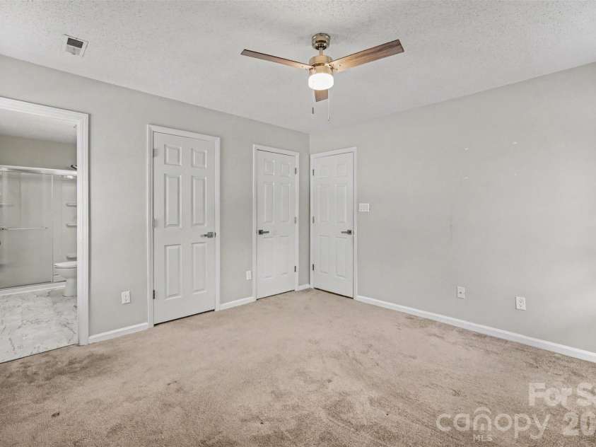 9720 Stillwater Lane, Mint Hill, NC 28227.  MLS# CAR4392489, YatesRealty ID 43501. Primary Bedroom