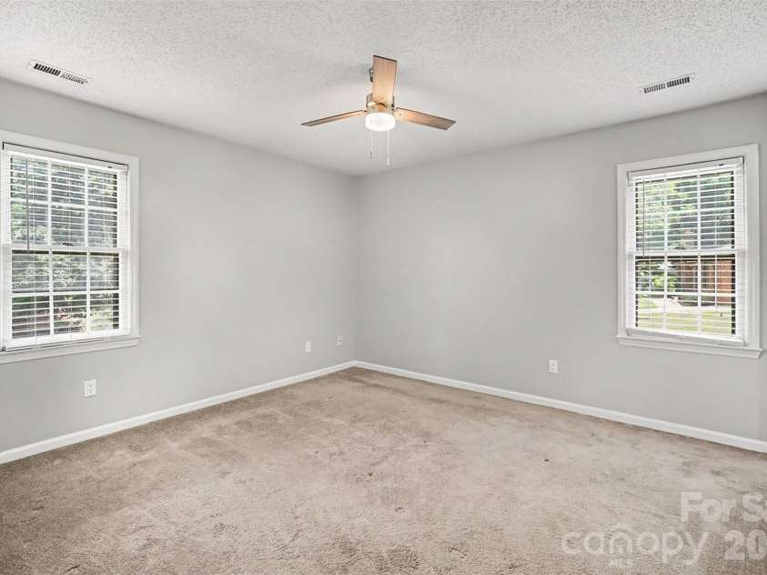 9720 Stillwater Lane, Mint Hill, NC 28227.  MLS# CAR4392489, YatesRealty ID 43501. Primary Bedroom