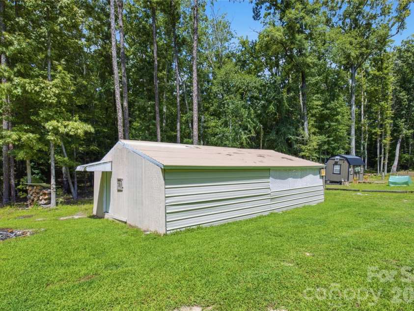 790 Lookout Tower Road, Blacksburg, SC 29702.  MLS# CAR4413251, YatesRealty ID 43503. 