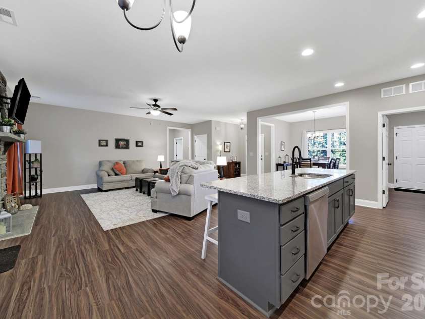 1205 Arundel Road, Lancaster, SC 29720.  MLS# CAR4409692, YatesRealty ID 43506. 
