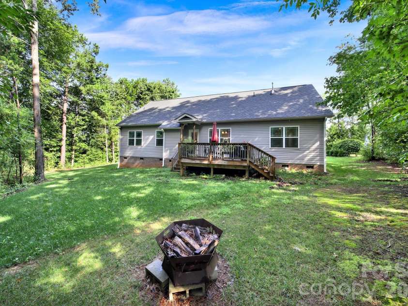 1205 Arundel Road, Lancaster, SC 29720.  MLS# CAR4409692, YatesRealty ID 43506. 