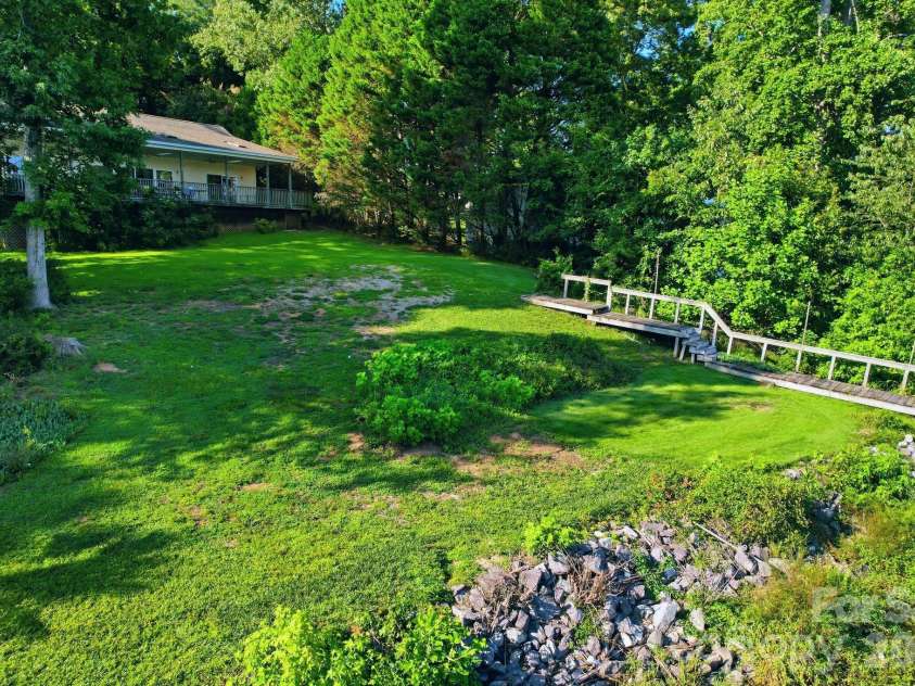 1005 Jackson Road, Fort Lawn, SC 29714.  MLS# CAR4411543, YatesRealty ID 43507. 