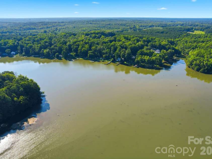 1005 Jackson Road, Fort Lawn, SC 29714.  MLS# CAR4411543, YatesRealty ID 43507. 