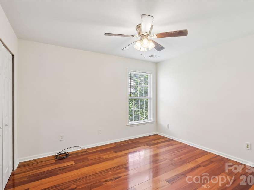 10908 Chastain Parc Drive, Charlotte, NC 28216.  MLS# CAR4395938, YatesRealty ID 43509. Secondary Bedroom