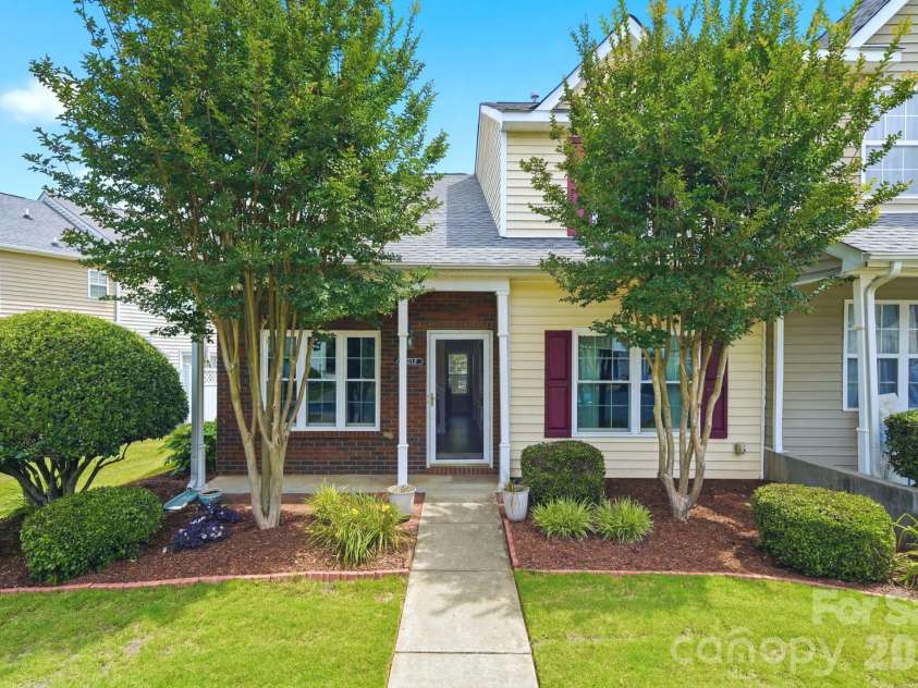 8038 Long House Lane, Fort Mill, SC 29707.  MLS# CAR4337967, YatesRealty ID 4351. 