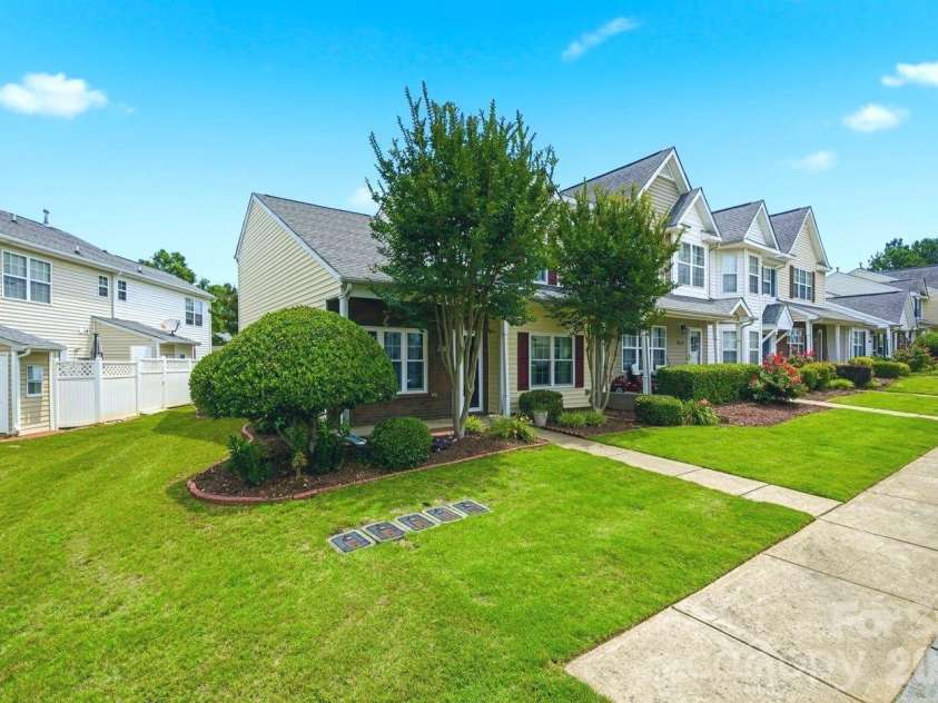 8038 Long House Lane, Fort Mill, SC 29707.  MLS# CAR4337967, YatesRealty ID 4351. 